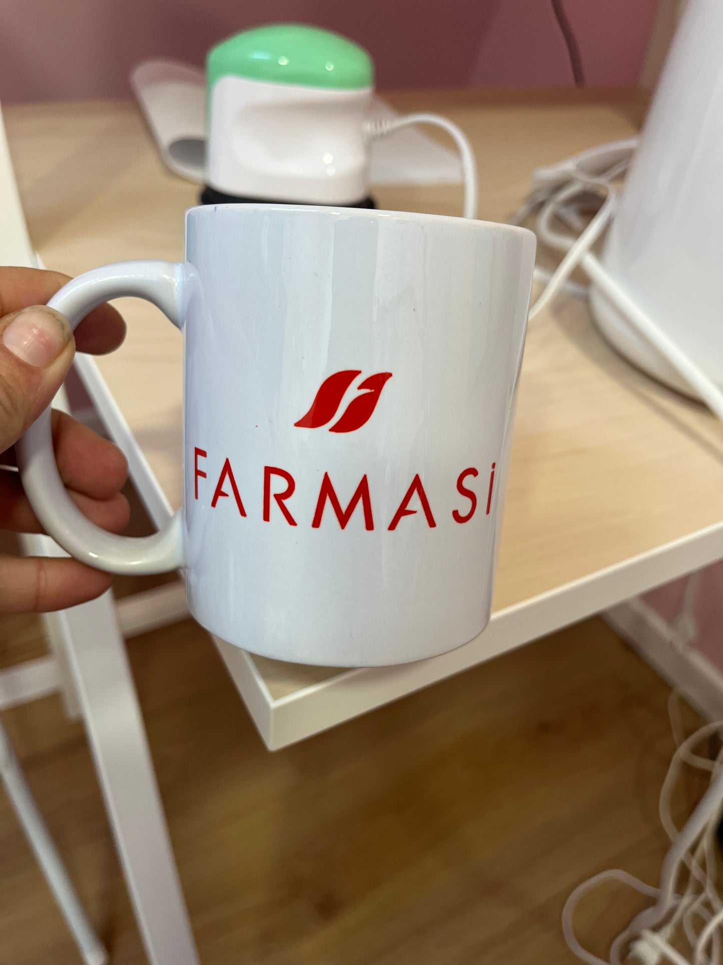 Tasse FARMASI – Élégance et simplicité au quotidien