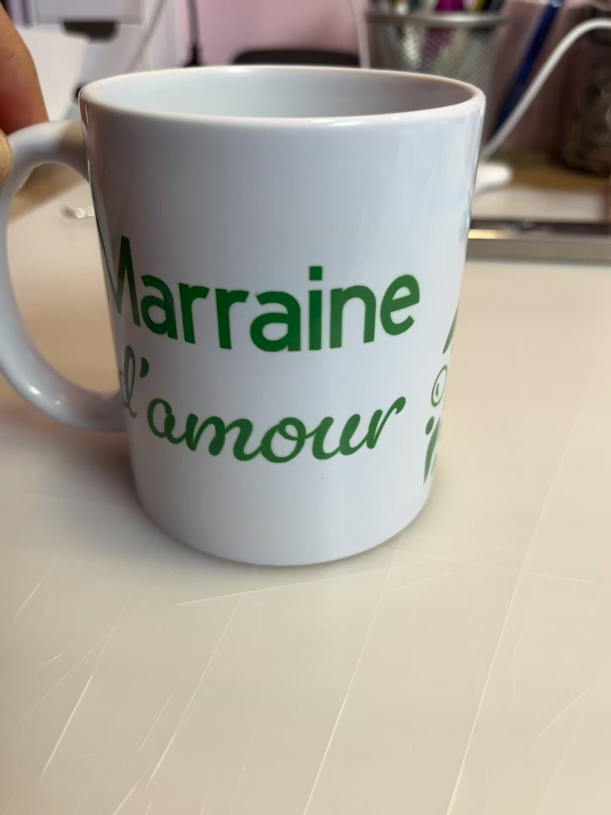 Mug « Marraine d’amour » – Cadeau tendre et personnalisé